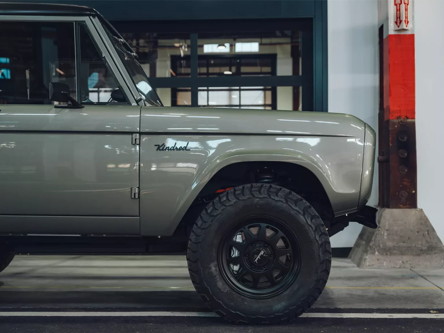 EV BRONCO 15 SAGE GREEN INV WEB 11