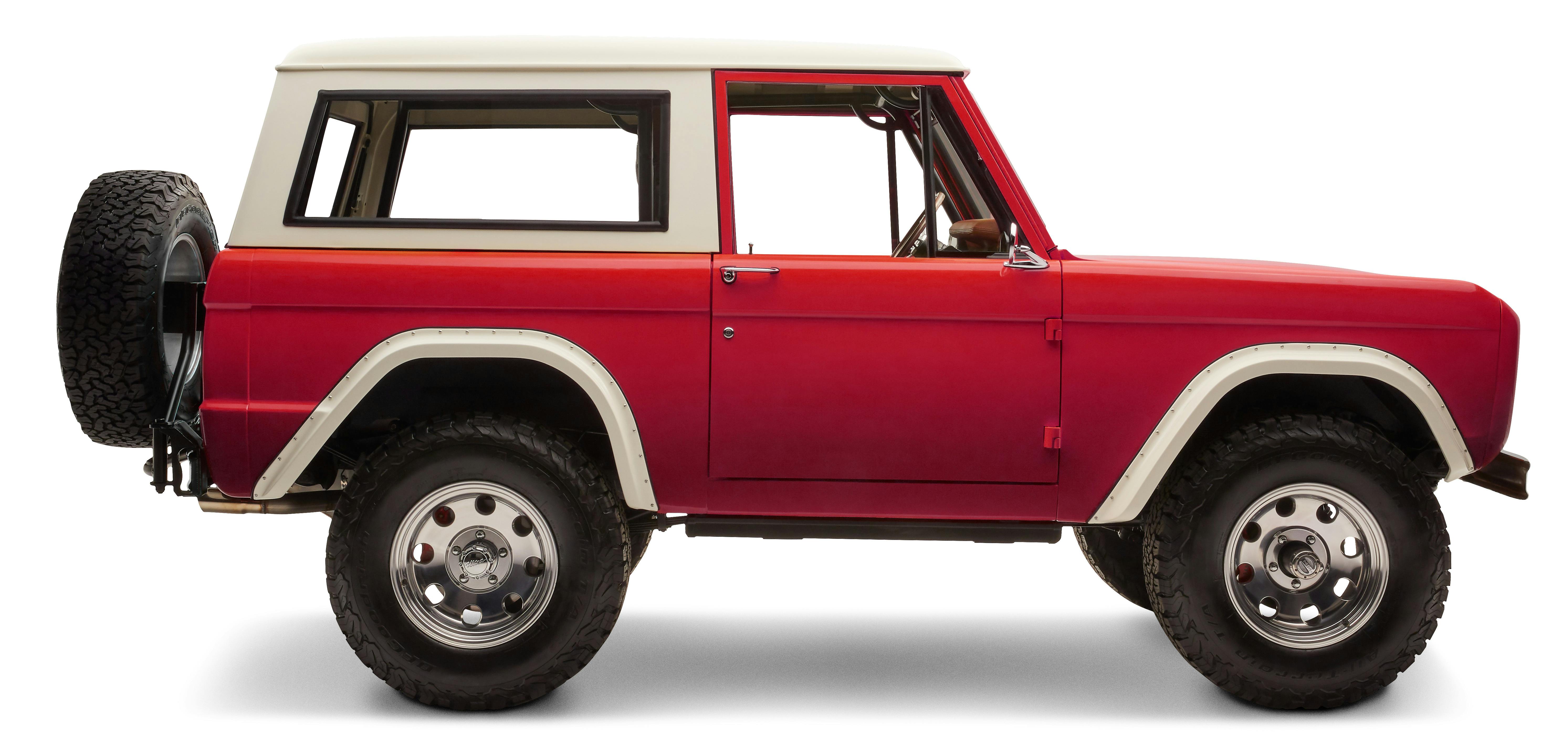 Bronco Hero Side Free Born Red 03
