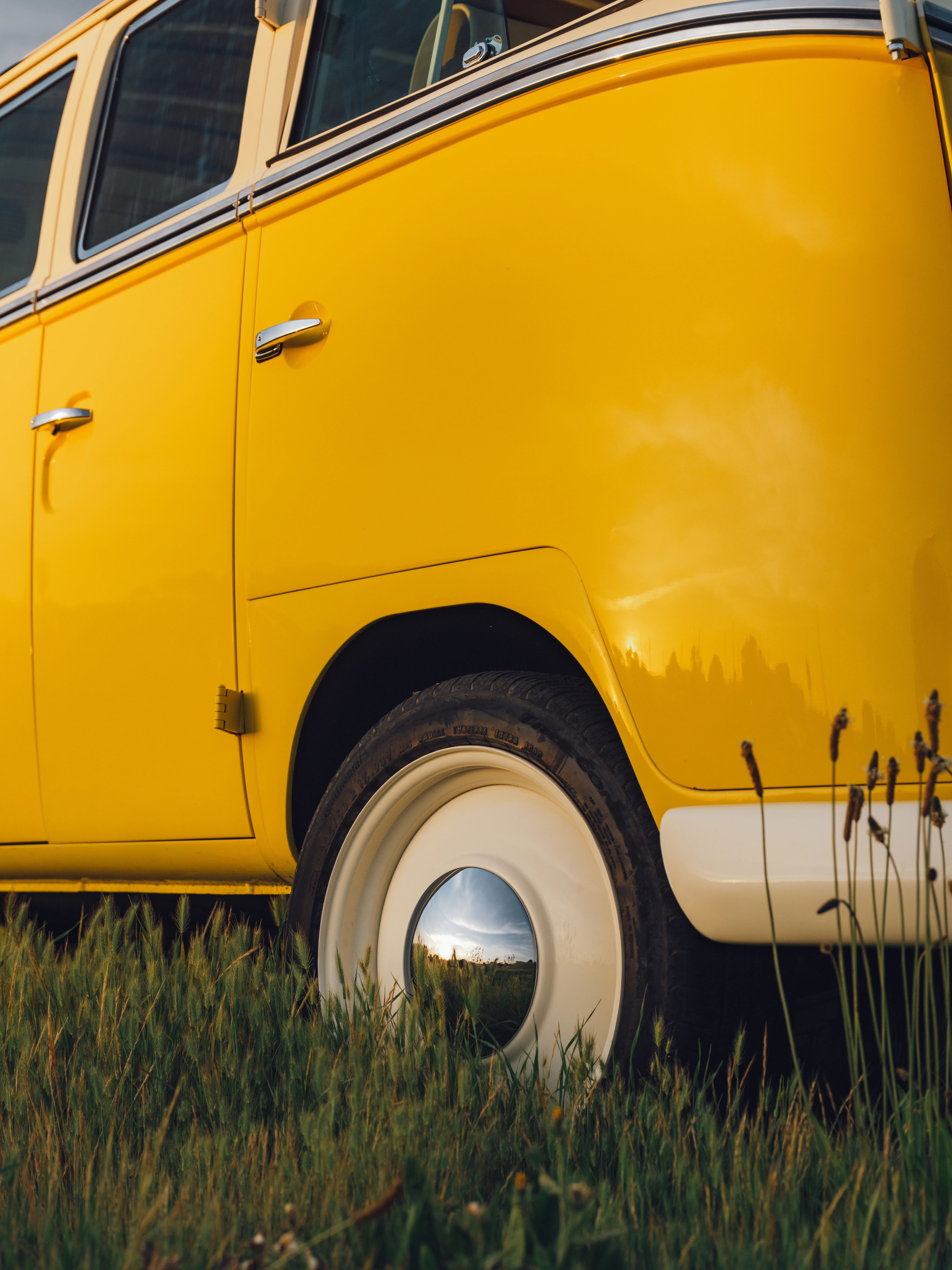 Kindred EV Bus Wheel Sunshine Yellow