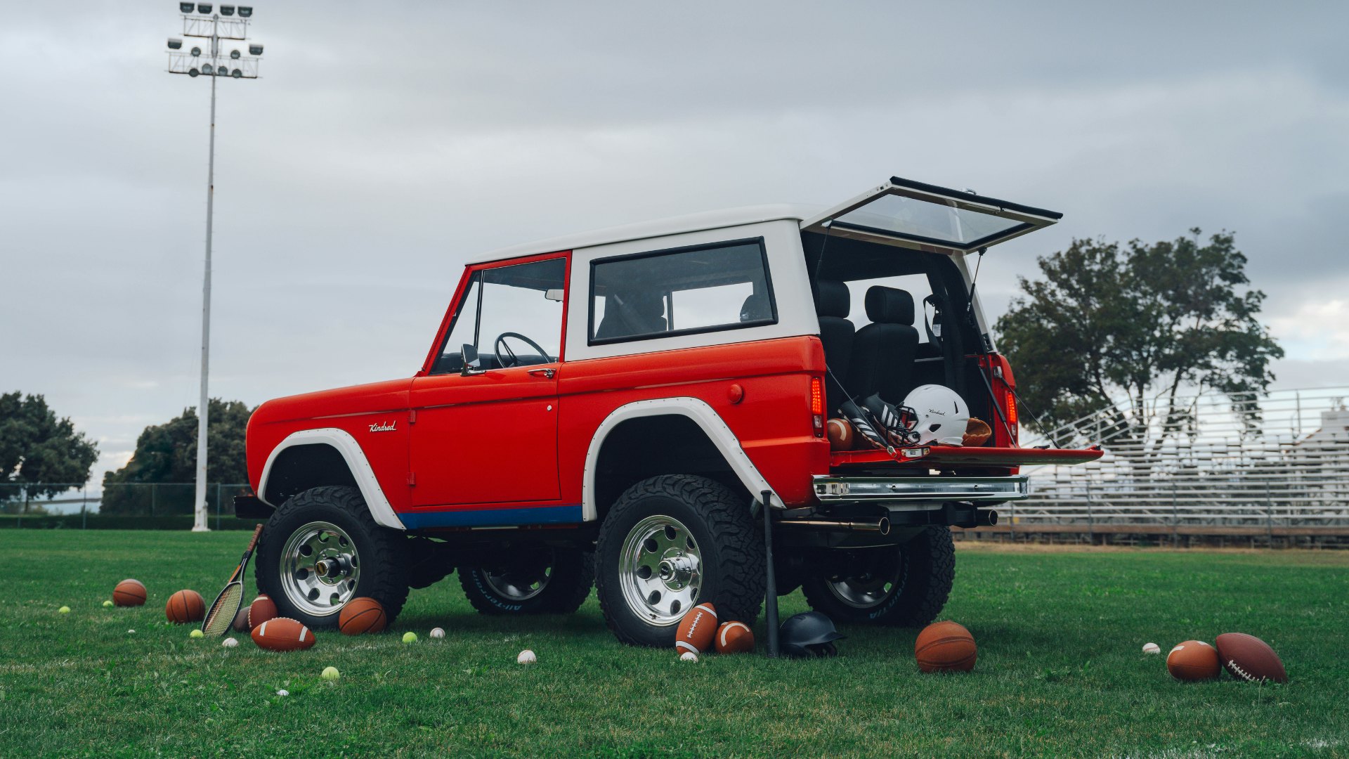 Kindred Gameday No Logo